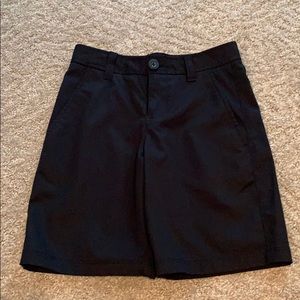 Under Armour boys black shorts size 8